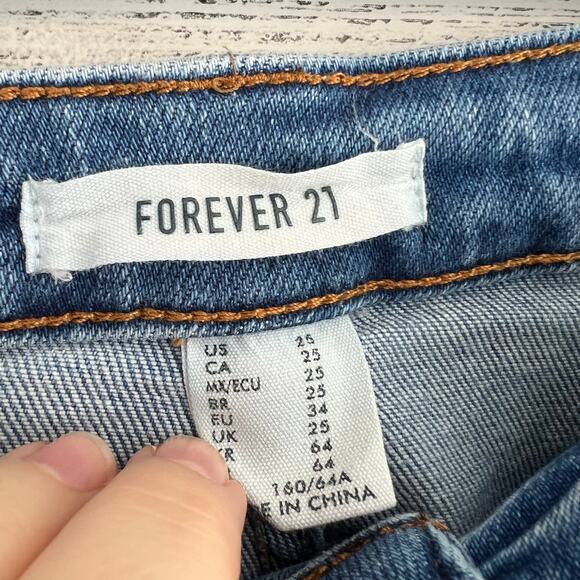 Forever 21 Light Wash Distressed High Rise Jeans Button Fly Size 25 - Picture 3 of 8